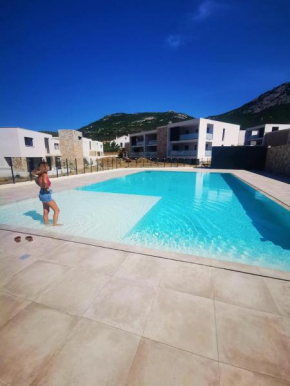 T3 pour 6 dans résidence neuve avec piscine